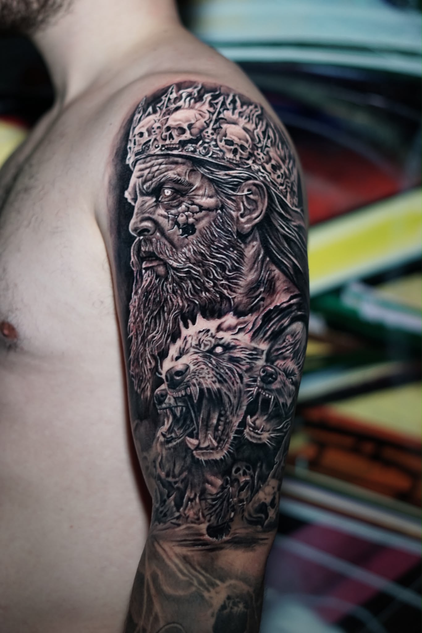 F&aacute;bio Manjua - Black & Grey / Character Piece